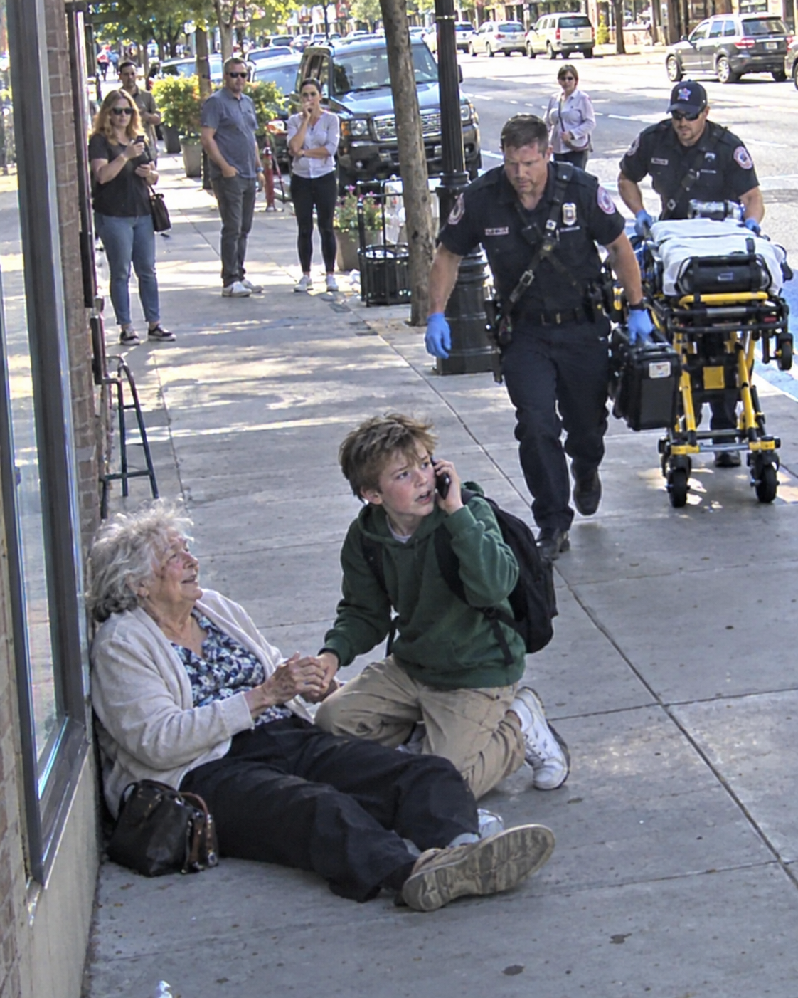 A ten-year-old boy saved a dying woman on the roadside, but when he arrived late for his part-time job, his boss fired him in front of everyone. The little boy begged for another chance, explaining that he’d only stopped because the woman couldn’t breathe. His boss laughed and told him he should have walked away. But when the boy returned to collect his belongings, someone was waiting who would change his life forever.